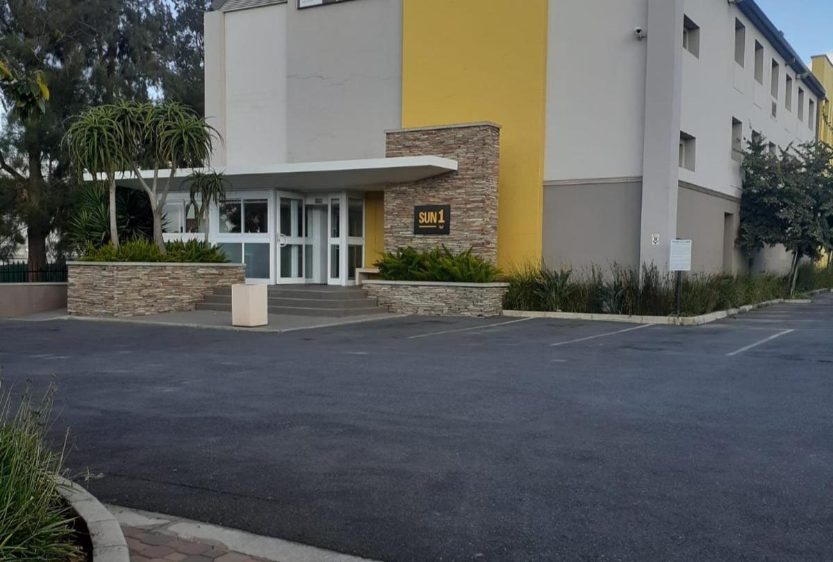 Sun1 Benoni Hotel Exterior photo